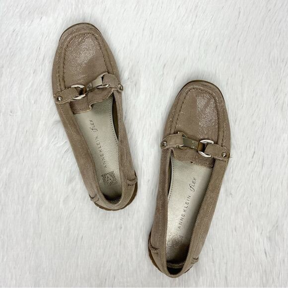 ANNE KLEIN / Caillley iflex tan slip on leather horsebit loafers / 7 - Picture 1 of 11
